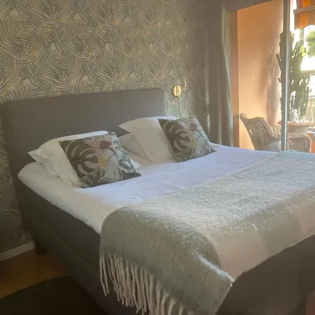 Magnifique A Cassis,parking,2 Pas Du Port Appartement